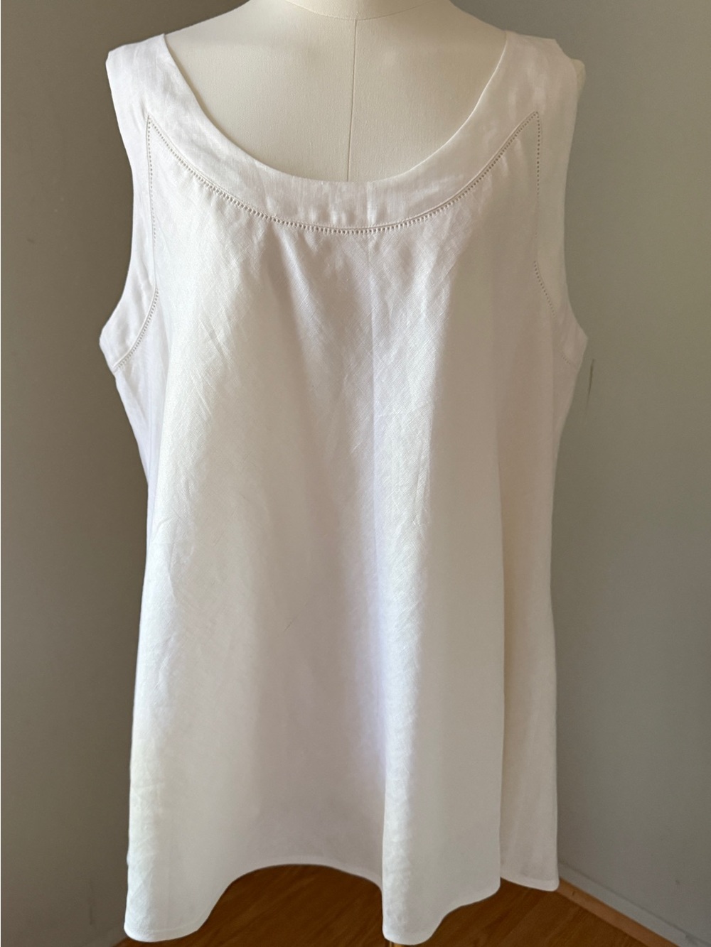 Shamask Linen Sleeveless Top